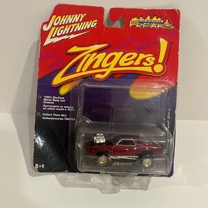 Johnny Lightning Zingers! DieCast 1973 Pontiac Grand AM Speed Freaks
